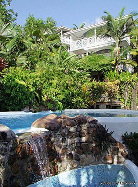 Готель Oasis Marigot Екстер'єр фото