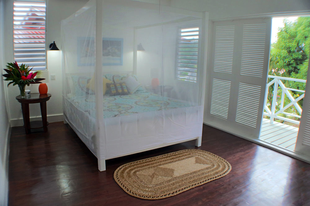 Готель Oasis Marigot Екстер'єр фото