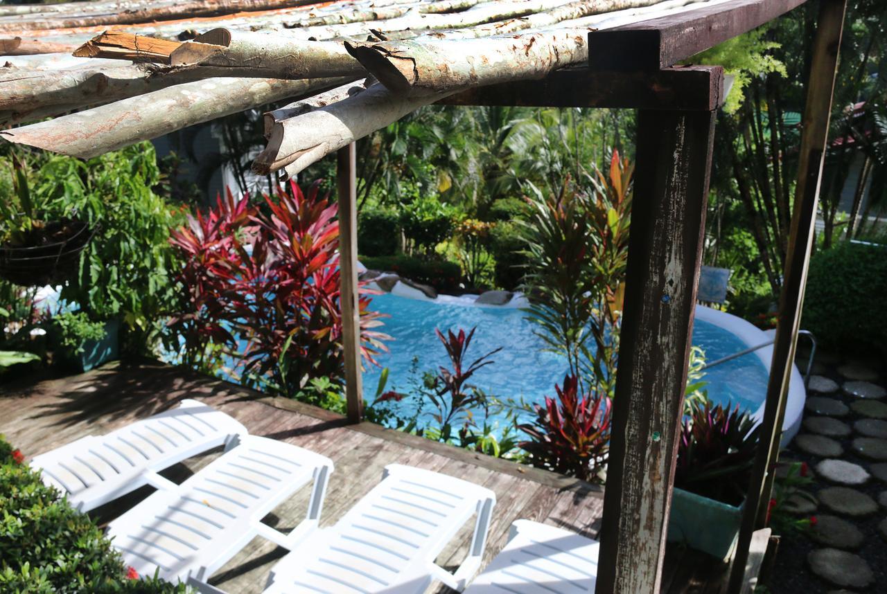 Готель Oasis Marigot Екстер'єр фото